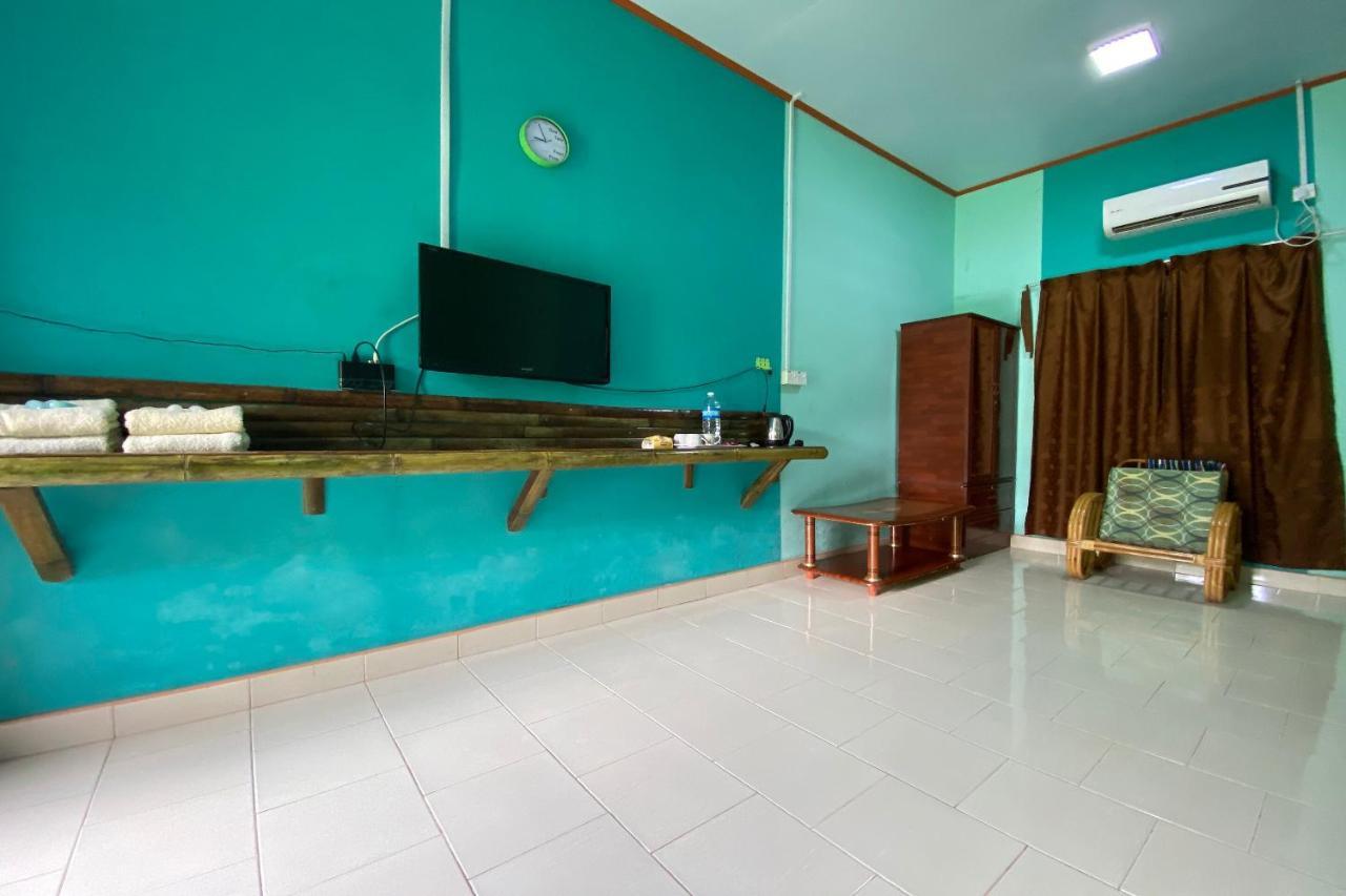 Oyo Home 90286 Yuna Bamboo Rest & Stay Ranau Eksteriør billede